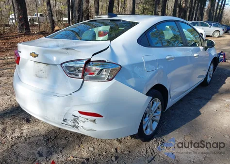 2019 Chevrolet Cruze Ls z USA, uszkodzony, nr VIN 1G1BC5SM6K7126461